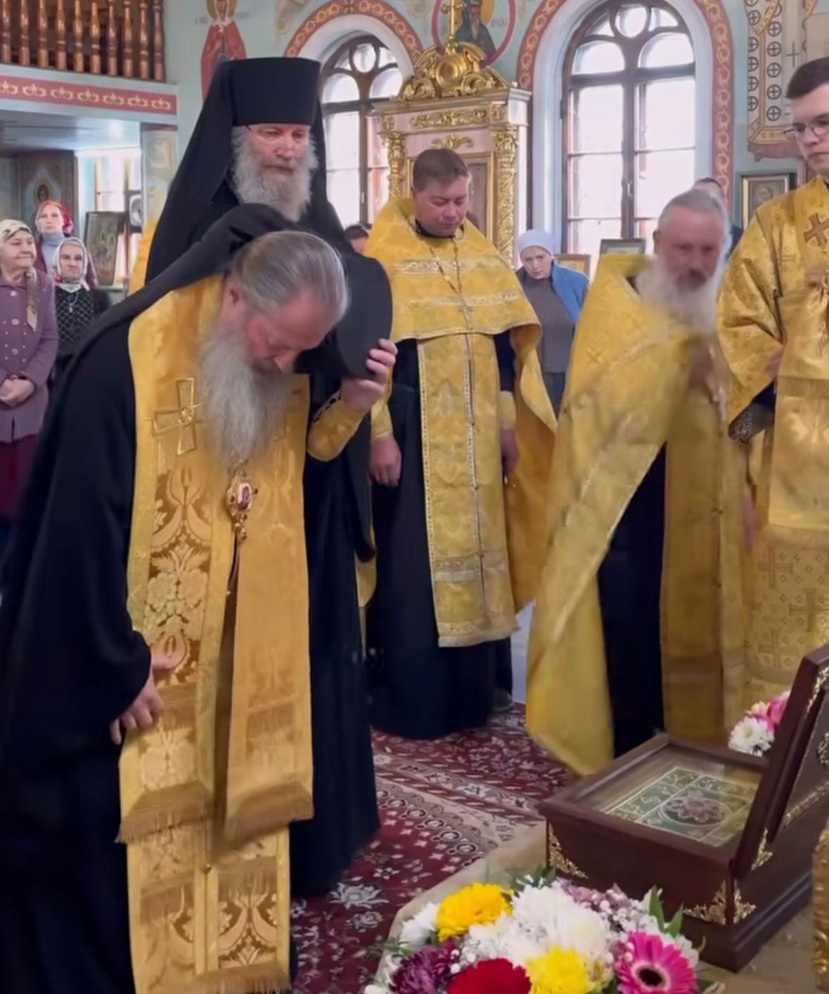 Верующие Шымкента встретили мощи святой Матроны в день памяти новомучеников и исповедников Чимкентских