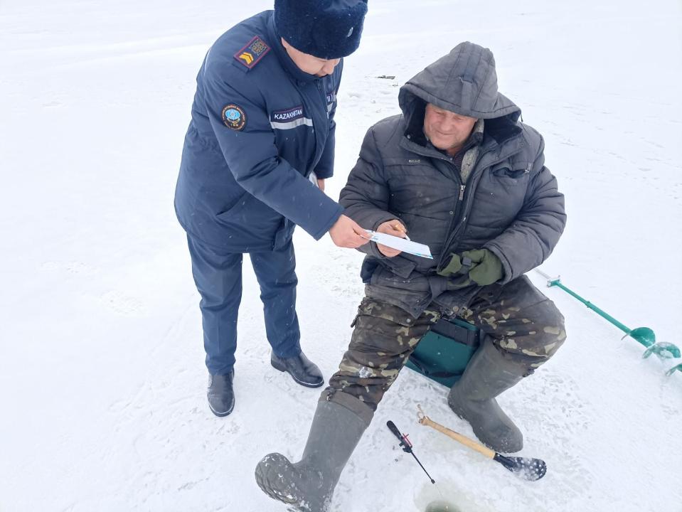 МЧС РК обратилось к рыбакам