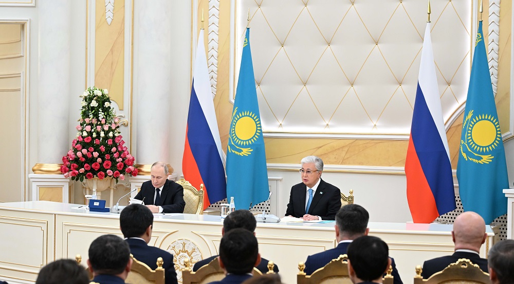 Токаев: «Русский язык – важный фактор объединения народов Казахстана и России»