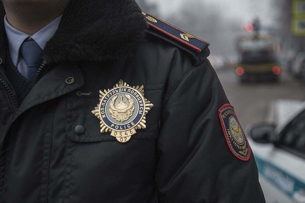 Дороги Алматы начали патрулировать гражданские машины 