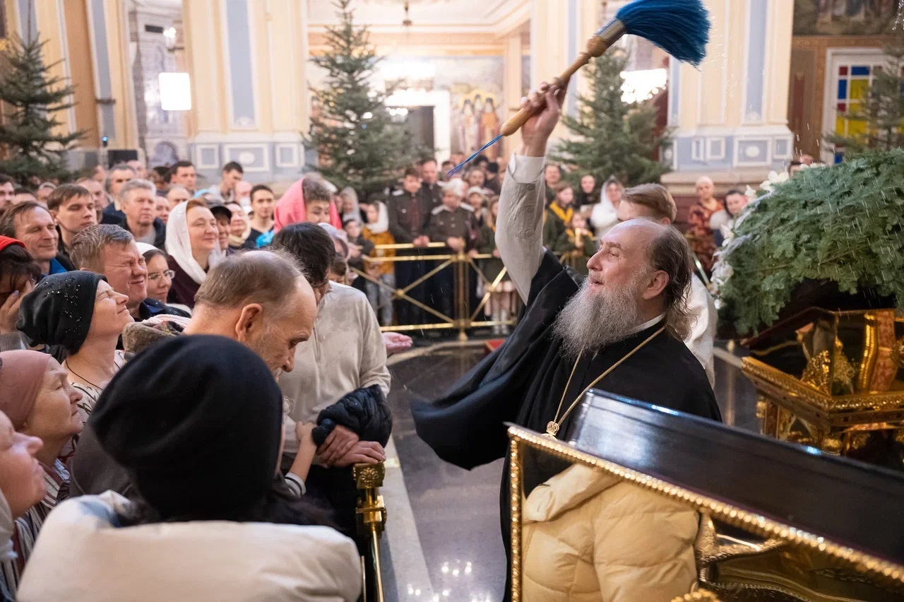 Православные Казахстана отметили Рождество Христово