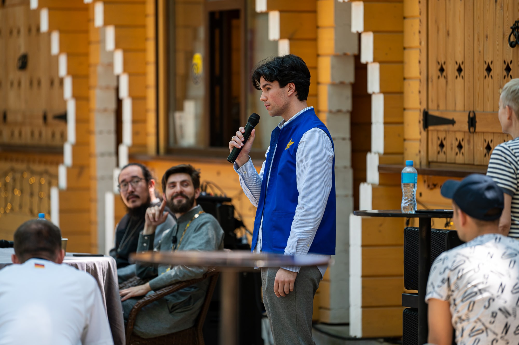 Как помогать, чтобы не навредить: священники ответили на вопросы о милосердии