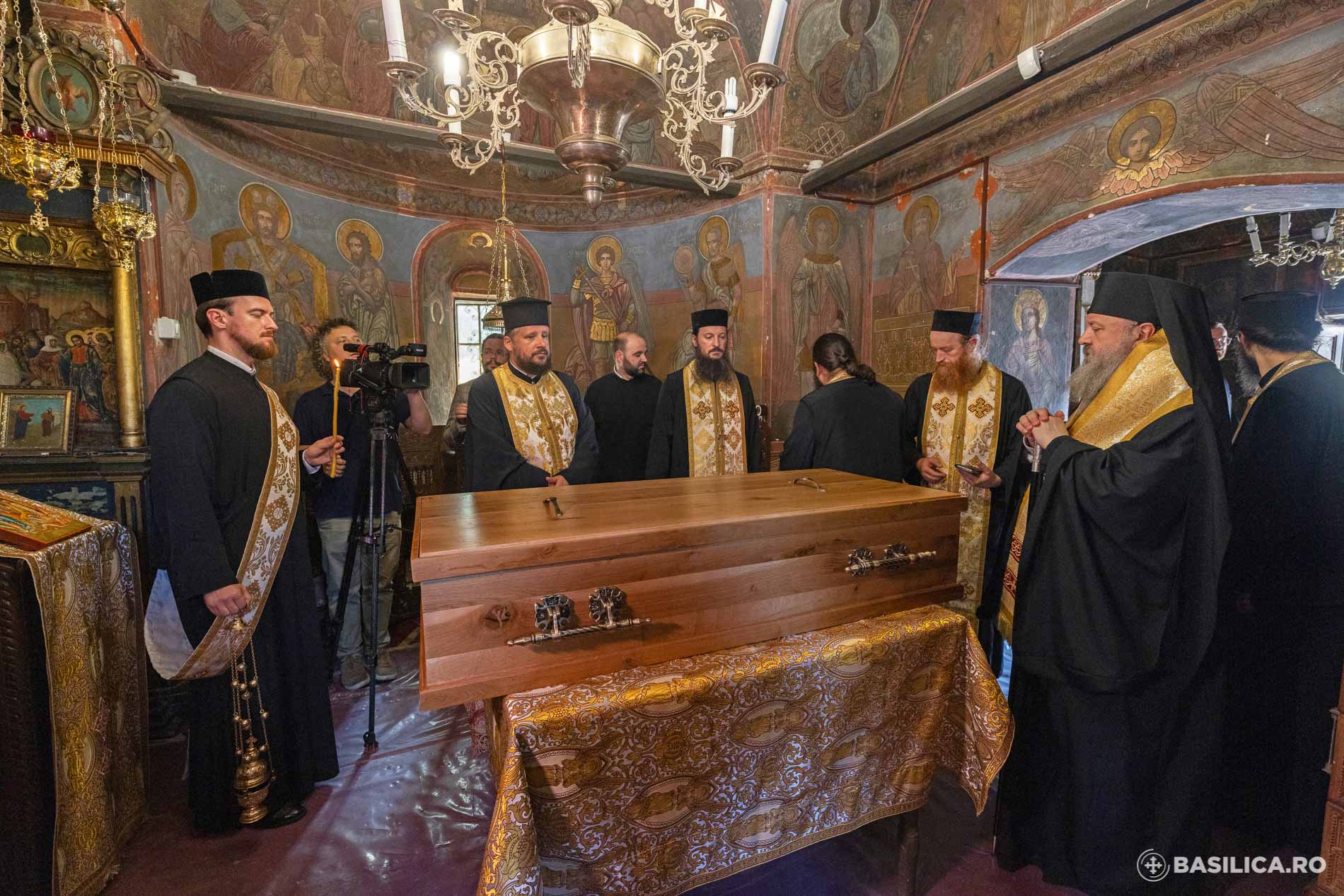 В Румынии обрели останки «патриарха румынского богословия» В Румынии обрели останки «патриарха румынского богословия»