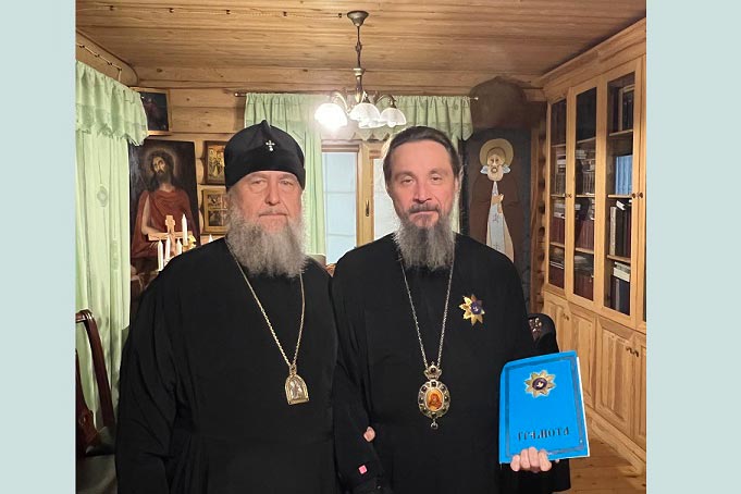 Орден «Алгыс» вручили митрополиту Сингапурскому и Юго-Восточно-Азиатскому 