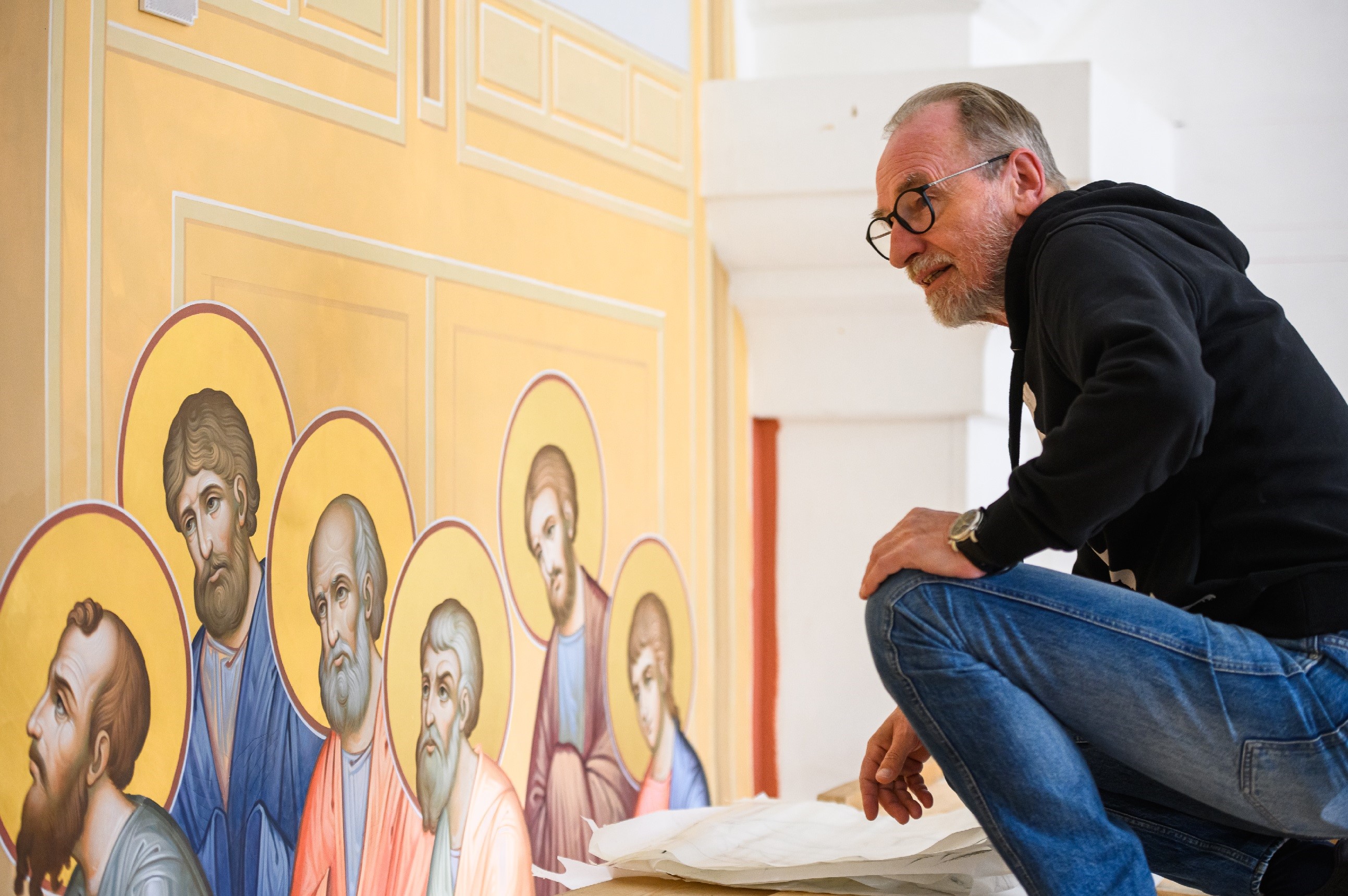 Иконописец Александро-Невского собора Владимир Курилов: Любой художник зависит от соцзаказа Иконописец Александро-Невского собора Владимир Курилов: Любой художник зависит от соцзаказа