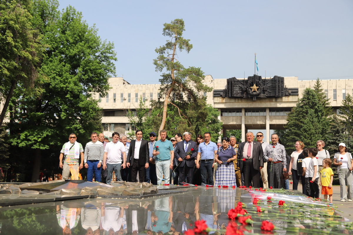 Наша очередь защищать