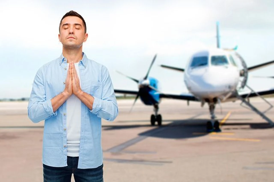 Куплю значок «Отличник авиации» дорого или Как бороться с аэрофобией