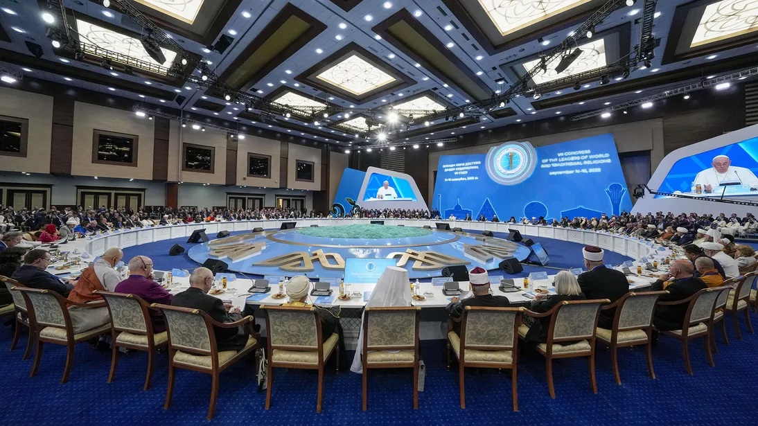 О важности Съезда лидеров мировых религий рассуждают верующие казахстанцы