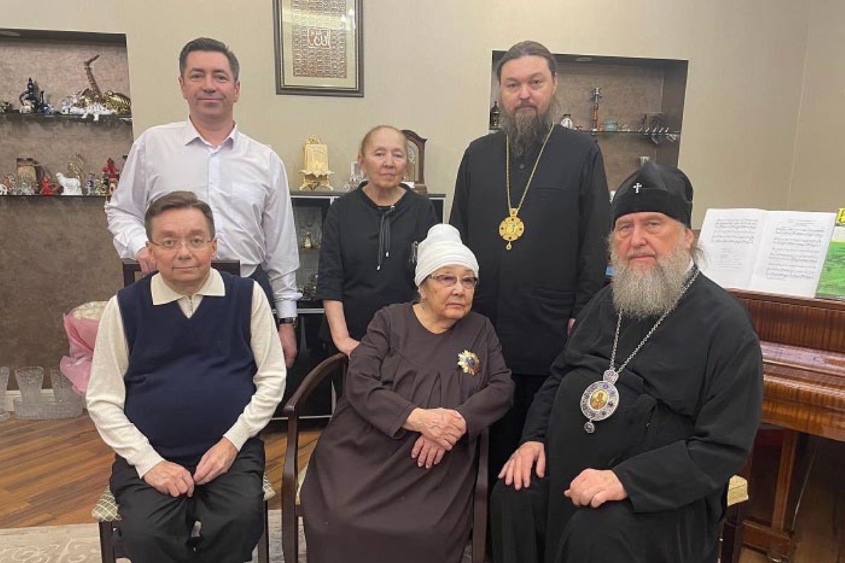 Кому и за что вручает награды Православная Церковь Казахстана Кому и за что вручает награды Православная Церковь Казахстана