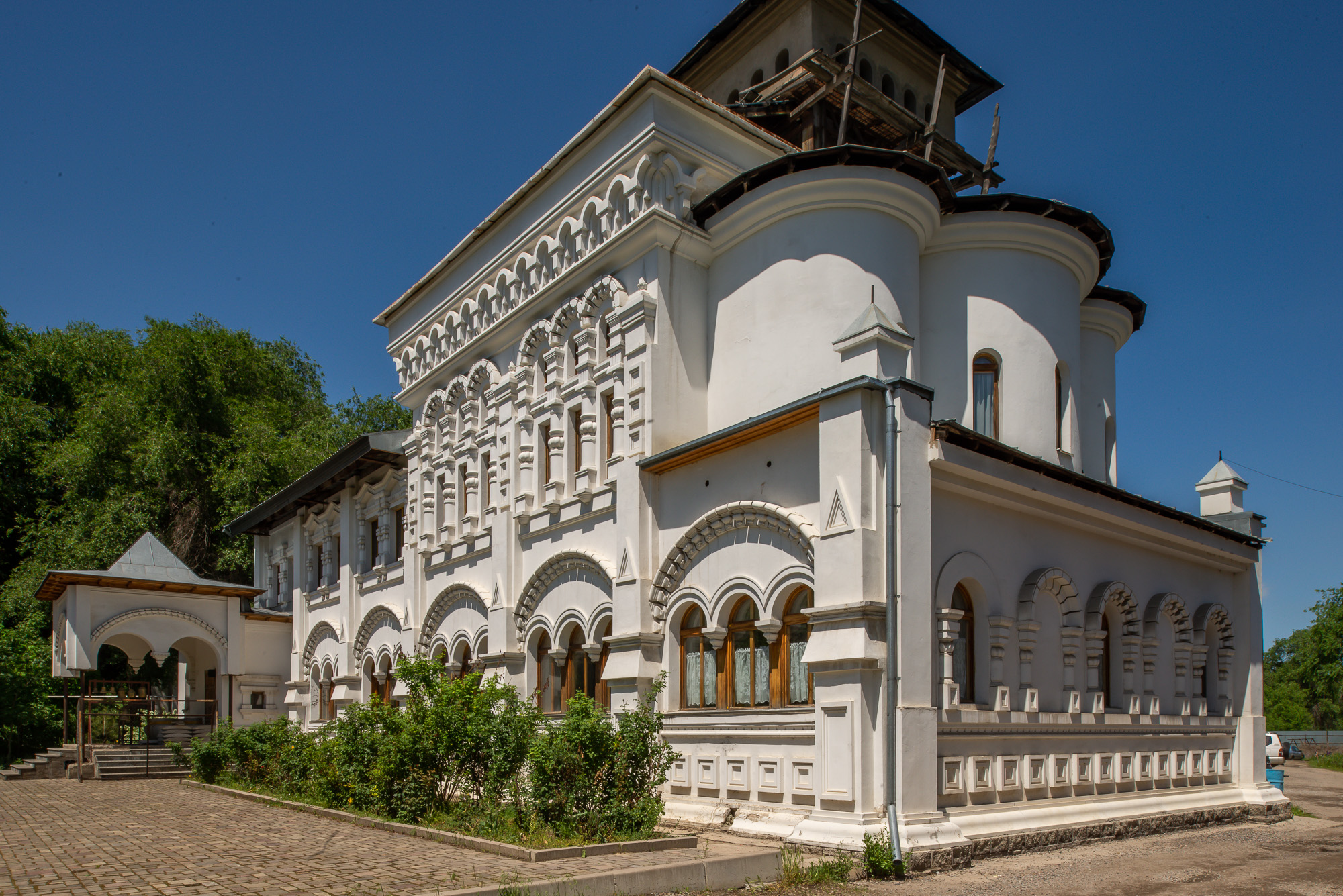 «И прогремел, как гром, своим учением». Первый летописец Апокалипсиса