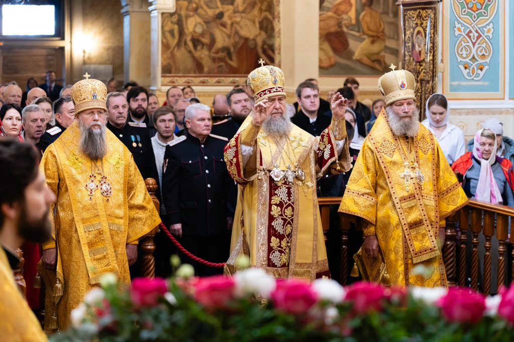 Передача Иконы Собора новомучеников и исповедников Казахстанских