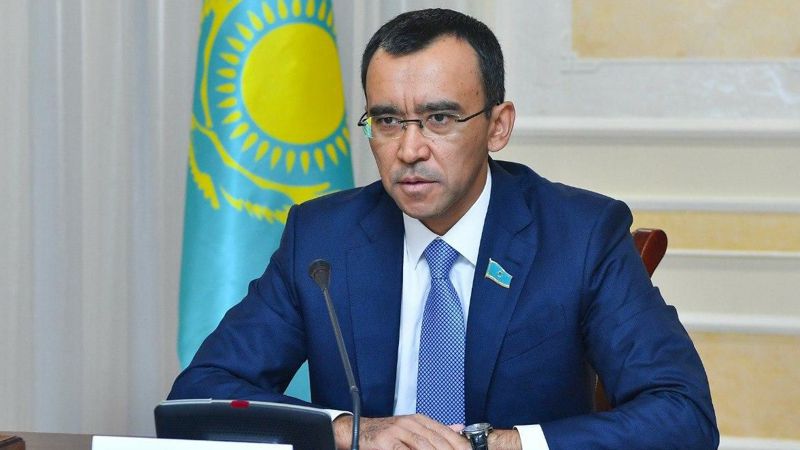 Маулен Ашимбаев