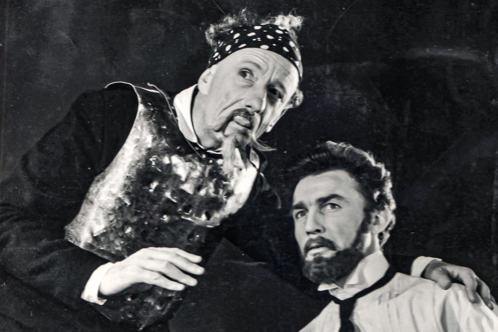 news5043.jpg news5043.jpg