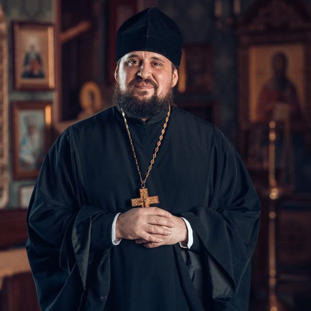 иерей Владислав Коваленко