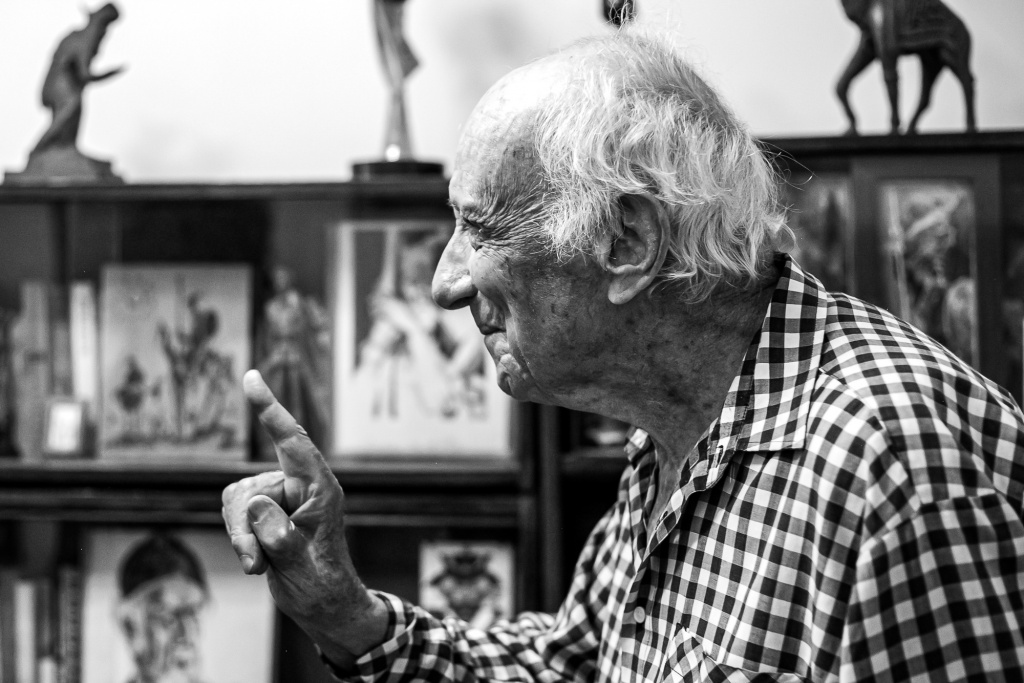 news5040.jpg news5040.jpg