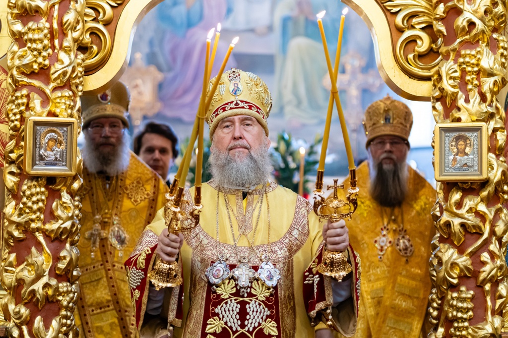 Передача Иконы Собора новомучеников и исповедников Казахстанских