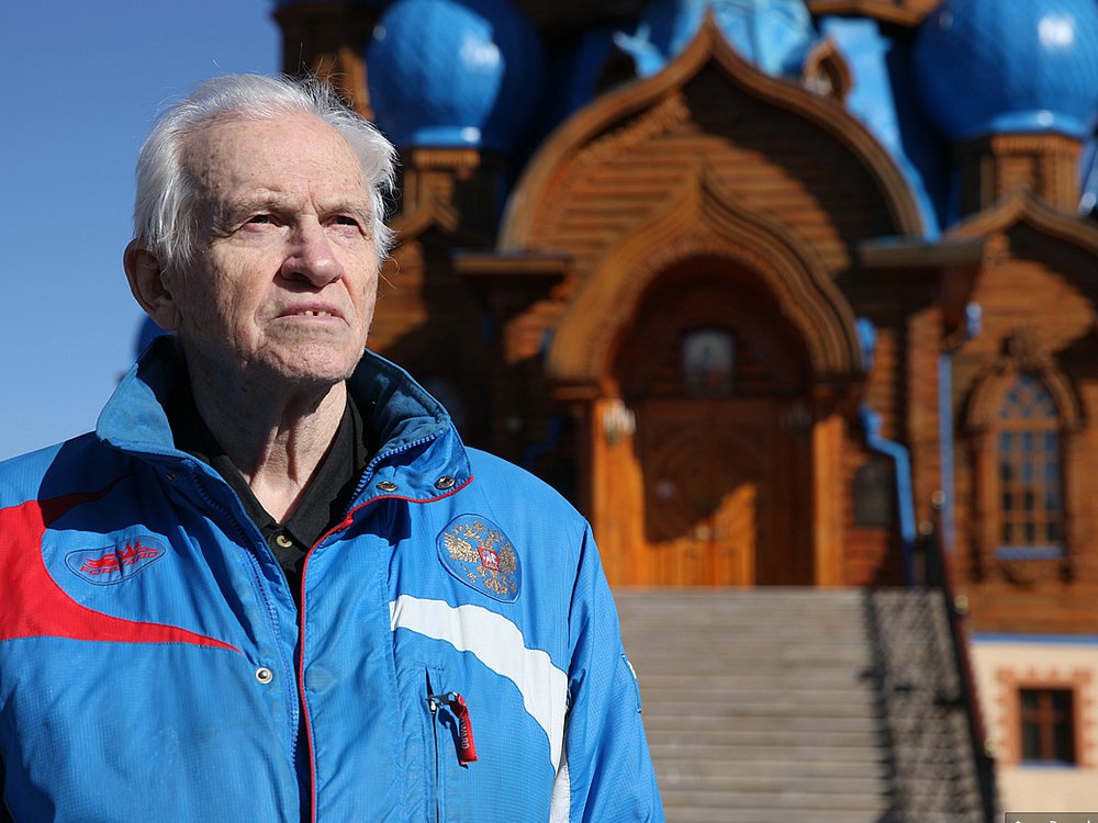 Валентин Петров - космонавт