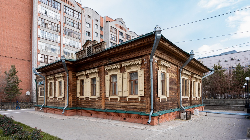 news214.jpg news214.jpg