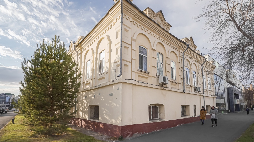 news448.jpg news448.jpg