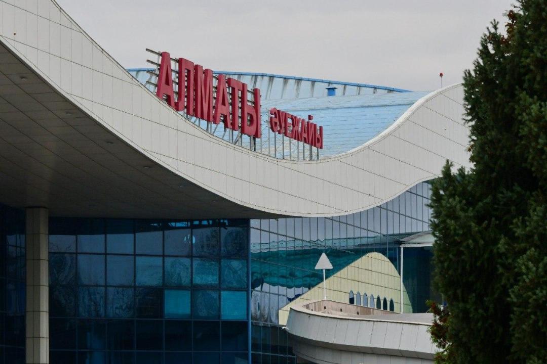 В аэропорту Алматы оштрафовали гражданина Китая 