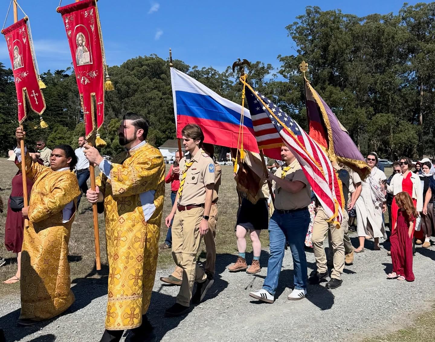 Калифорнийский Форт-Росс принял крупнейшее в США православное паломничество 