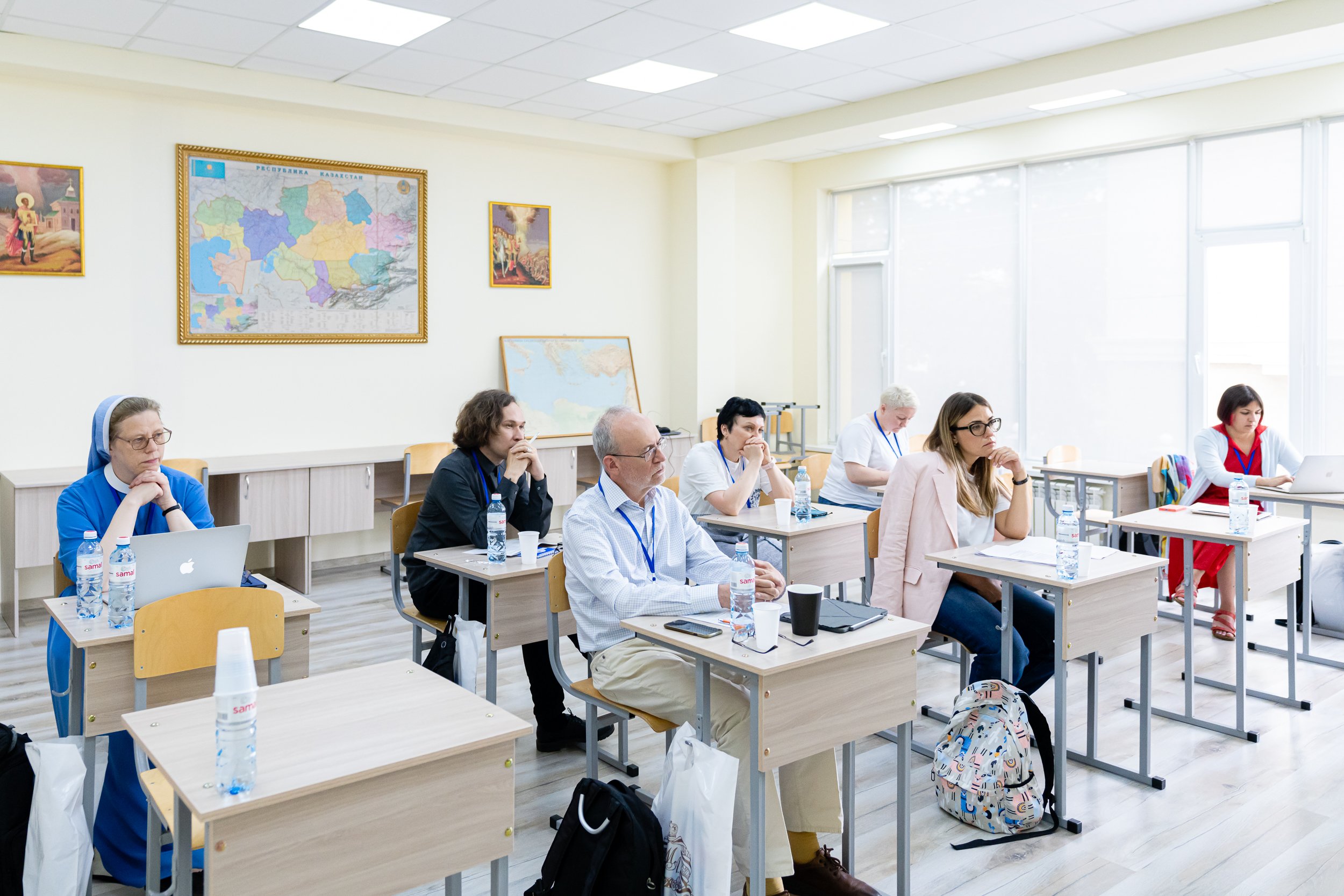 Любовь к божественной премудрости: религиозную философию обсуждали в Алматы Любовь к божественной премудрости: религиозную философию обсуждали в Алматы