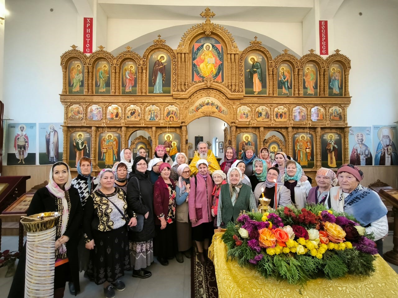 Отцу Варсонофию – 75. Священника тепло поздравили с юбилеем