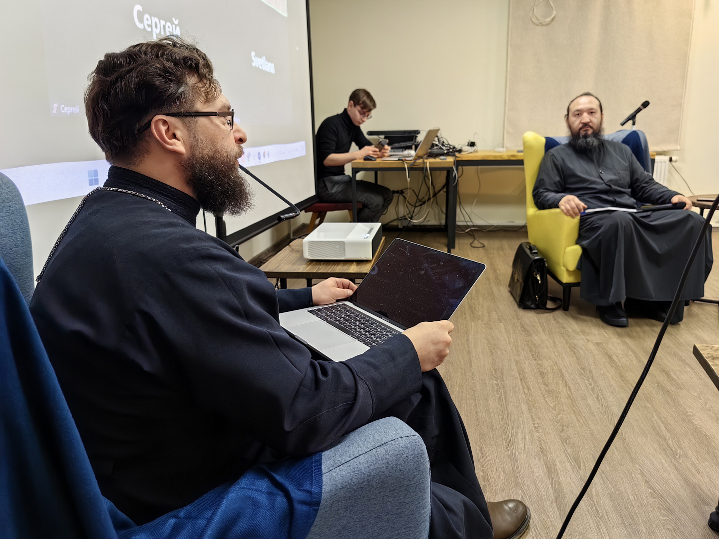 В Москве обсудили вопросы перевода Библии на китайский язык