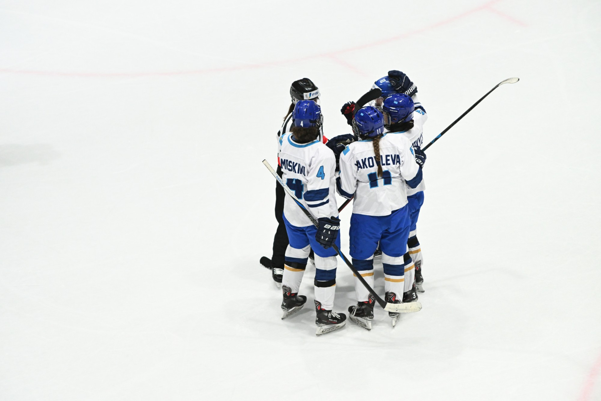 С победы всухую началось выступление Казахстана на Азиаде-2025 