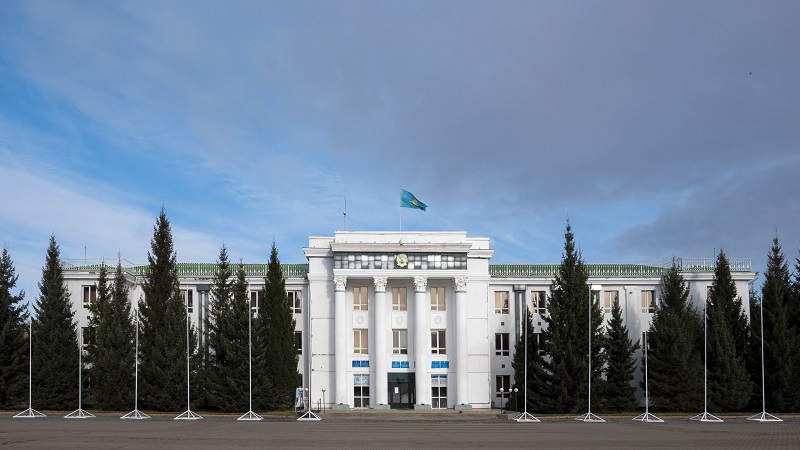 news425.jpg news425.jpg