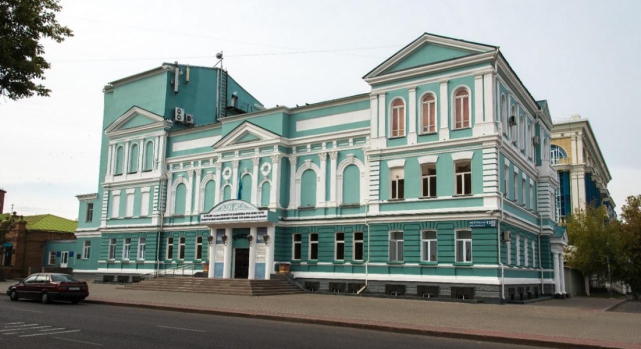 Драмтеатр им. Горького в Астане распахивает двери после многолетнего ремонта