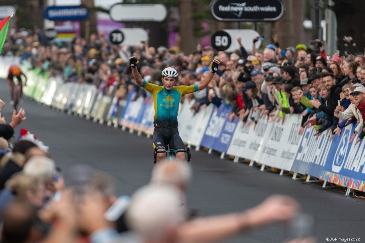 Велогонщик принес шестое «золото» Казахстану на Азиаде