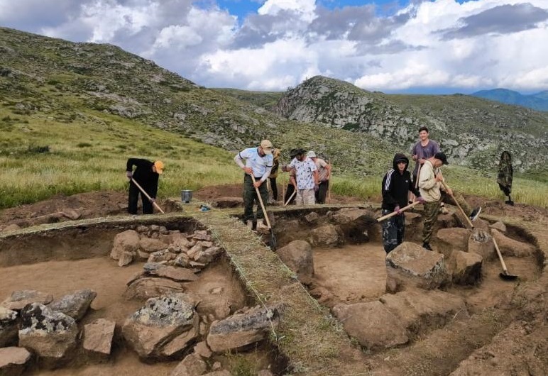 Археологи обнаружили различные предметы раннесакского периода в Восточном Казахстане