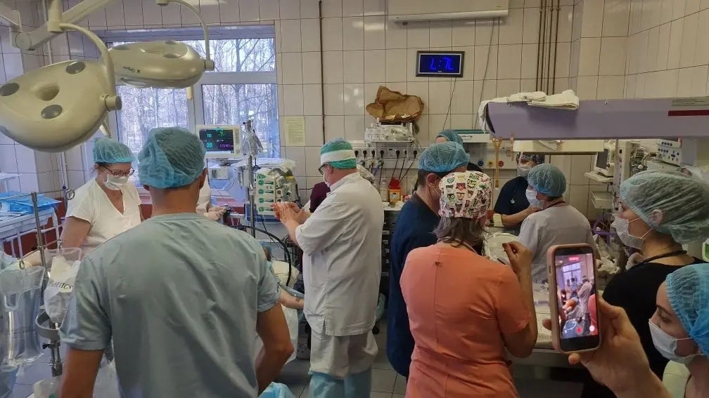 В России впервые родилась уникальная четверня 