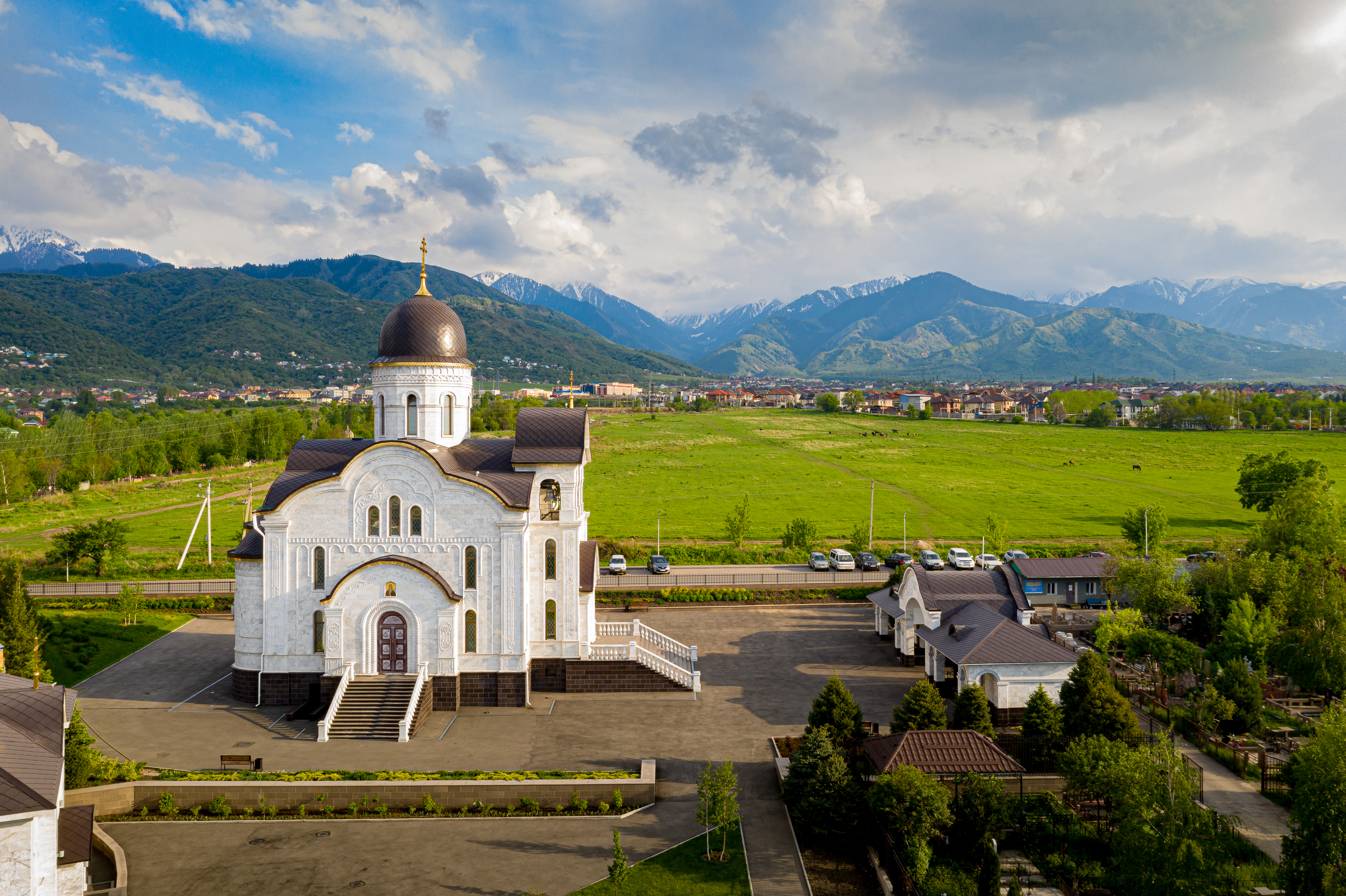 Владимирский храм – 1000 метров над уровнем моря