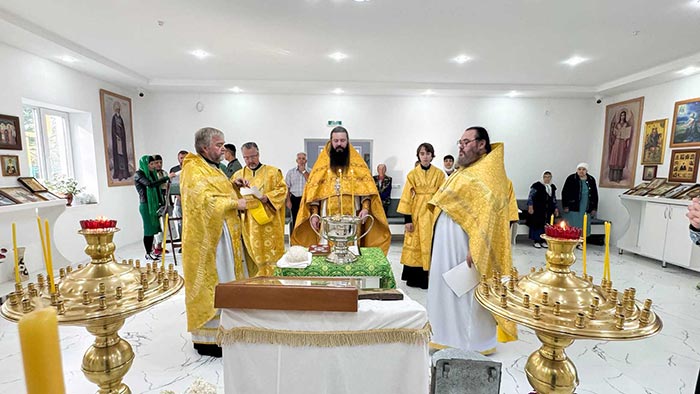 В Костанайской области прошло малое освящение храма после реконструкции 