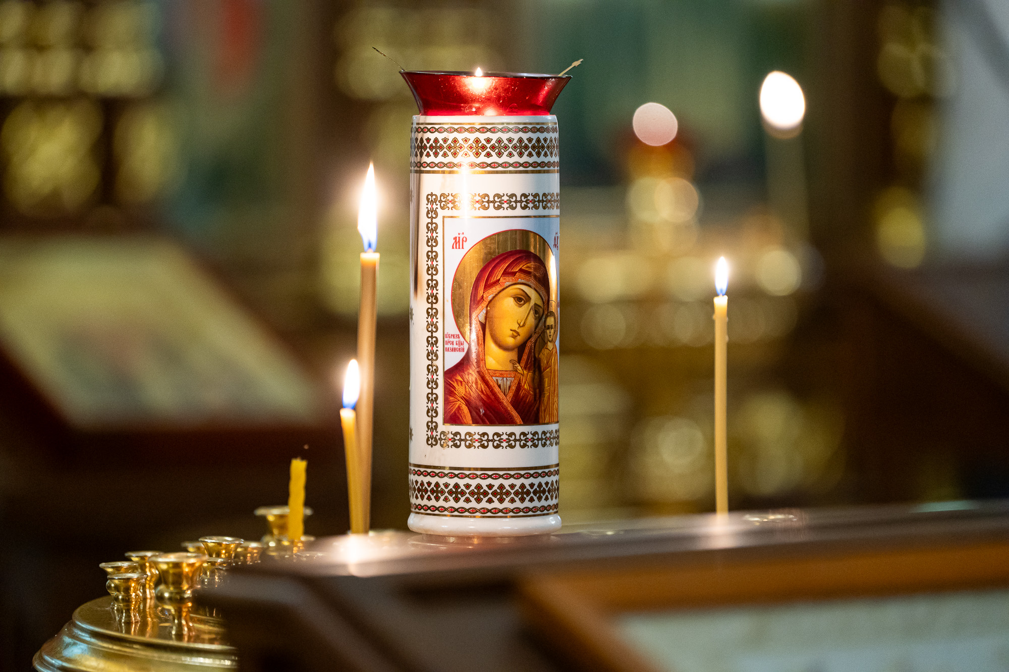 Молодежная литургия прошла в день памяти Веры, Надежды, Любови и матери их Софии