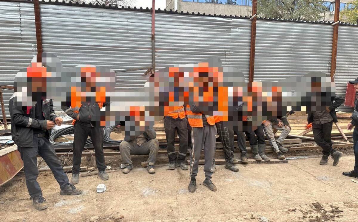 В Алматы ужесточили миграционный контроль 