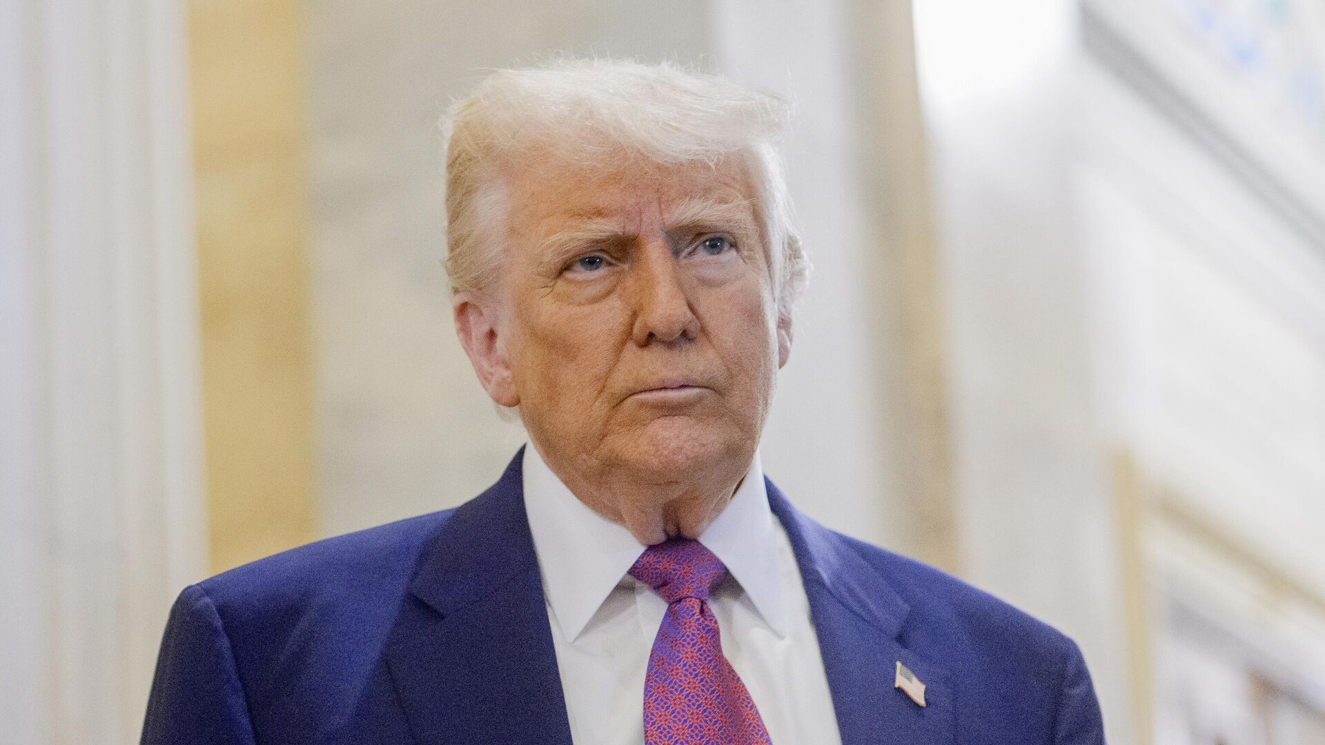 Трамп угрожал разбомбить Москву и Пекин 