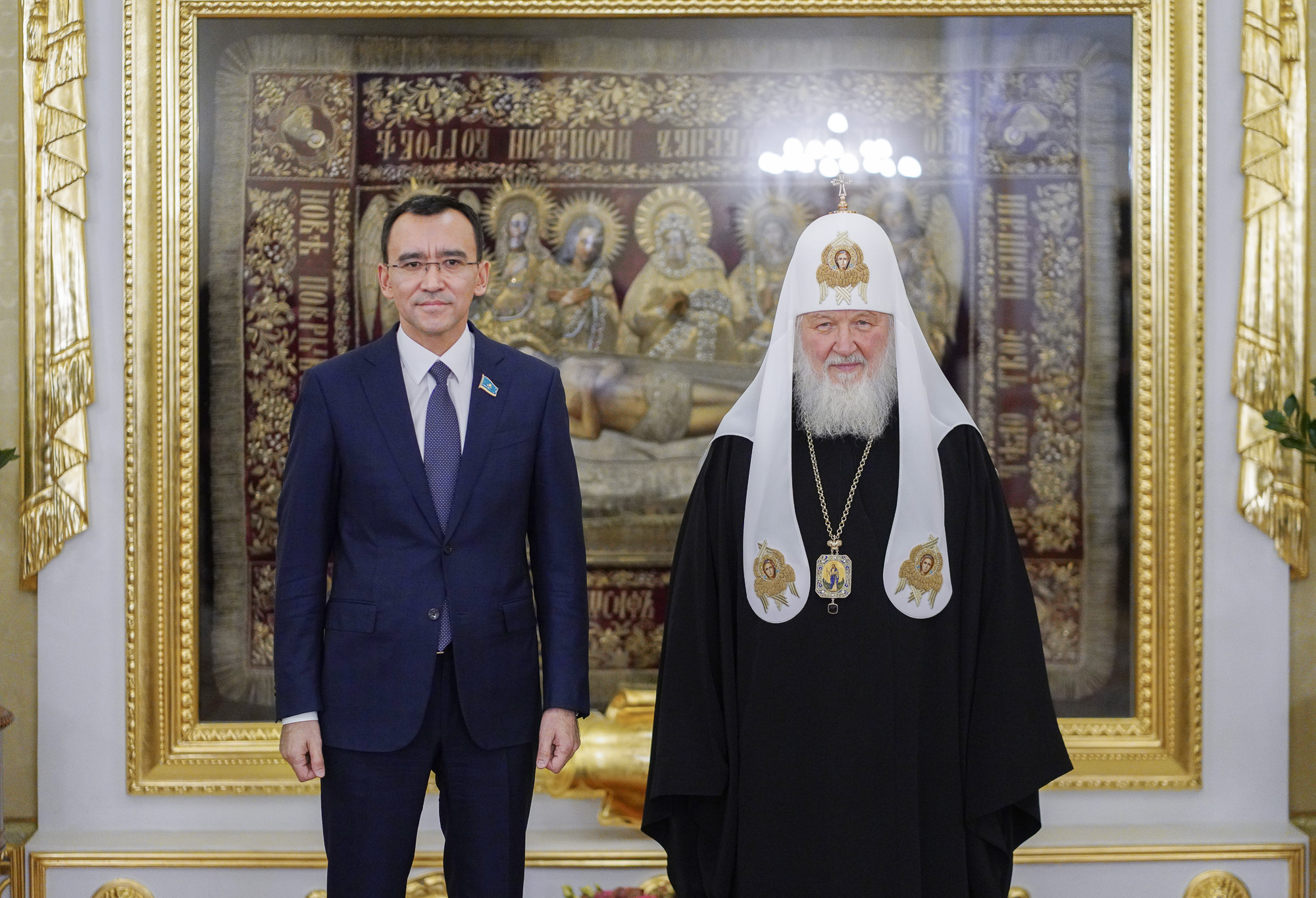 Состоялась встреча Святейшего Патриарха Кирилла с председателем Сената Парламента Республики Казахстан М.С. Ашимбаевым Состоялась встреча Святейшего Патриарха Кирилла с председателем Сената Парламента Республики Казахстан М.С. Ашимбаевым