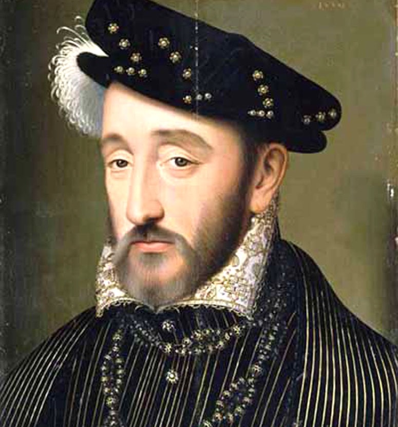 Стало известно, кому могут принадлежать останки, найденные после пожара в соборе Парижской Богоматери 