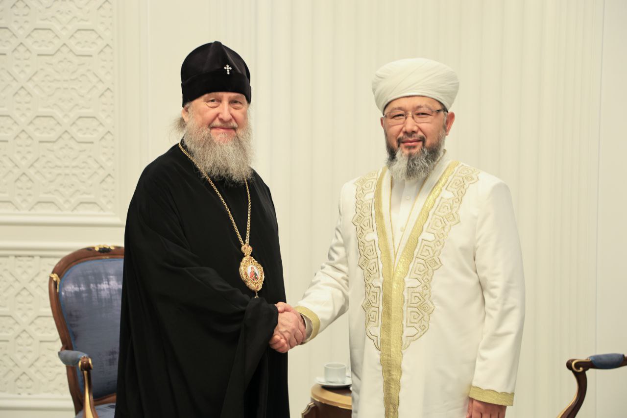 Митрополит Александр в курсе новостей ислама в стране