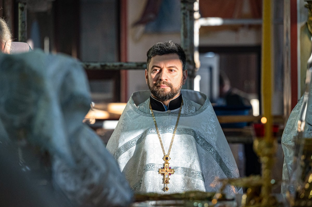 В религиозных войнах виновата политика - священник