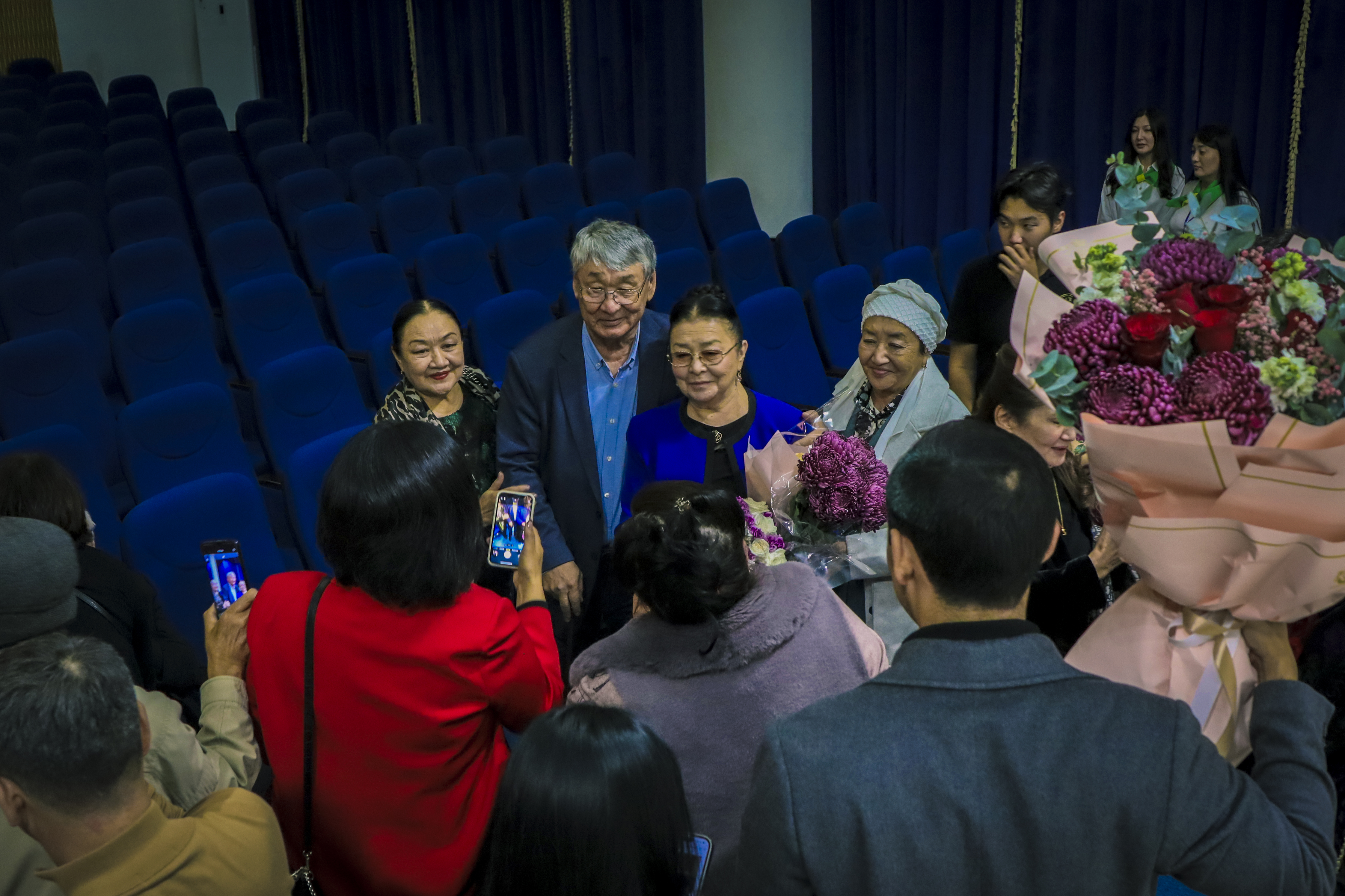 «Кыз-Жибек» 50 лет спустя: о знаменитом фильме сняли документальную ленту