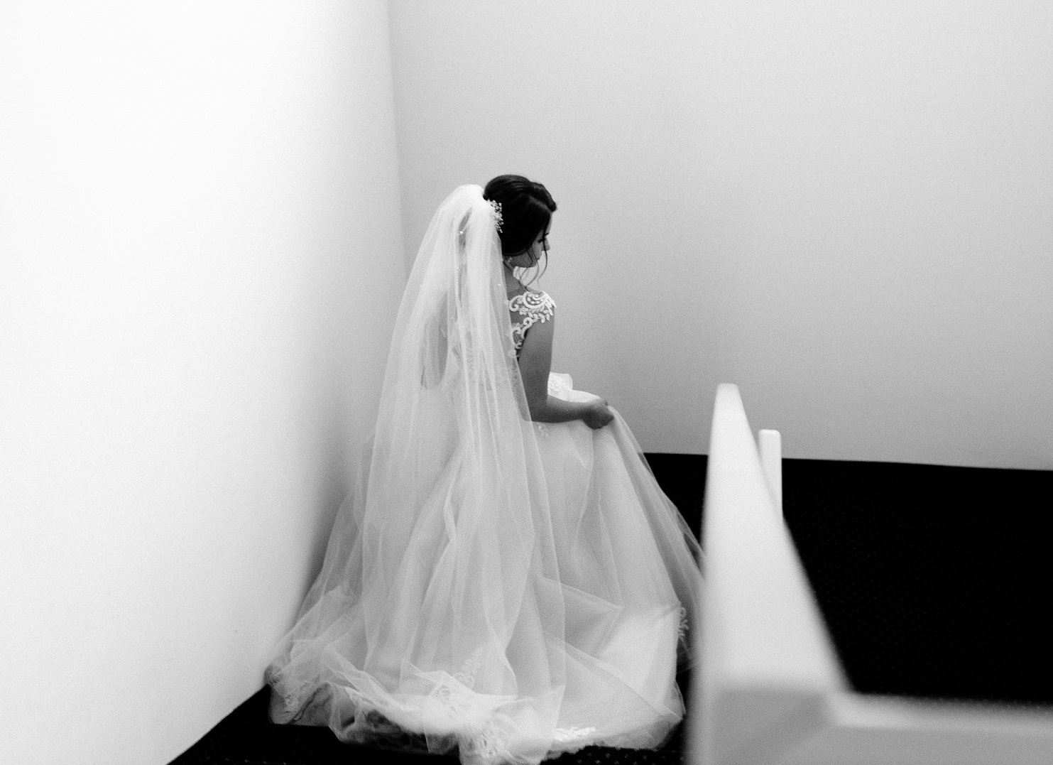 Двух казахстанцев приговорили к тюремному сроку за похищение невесты