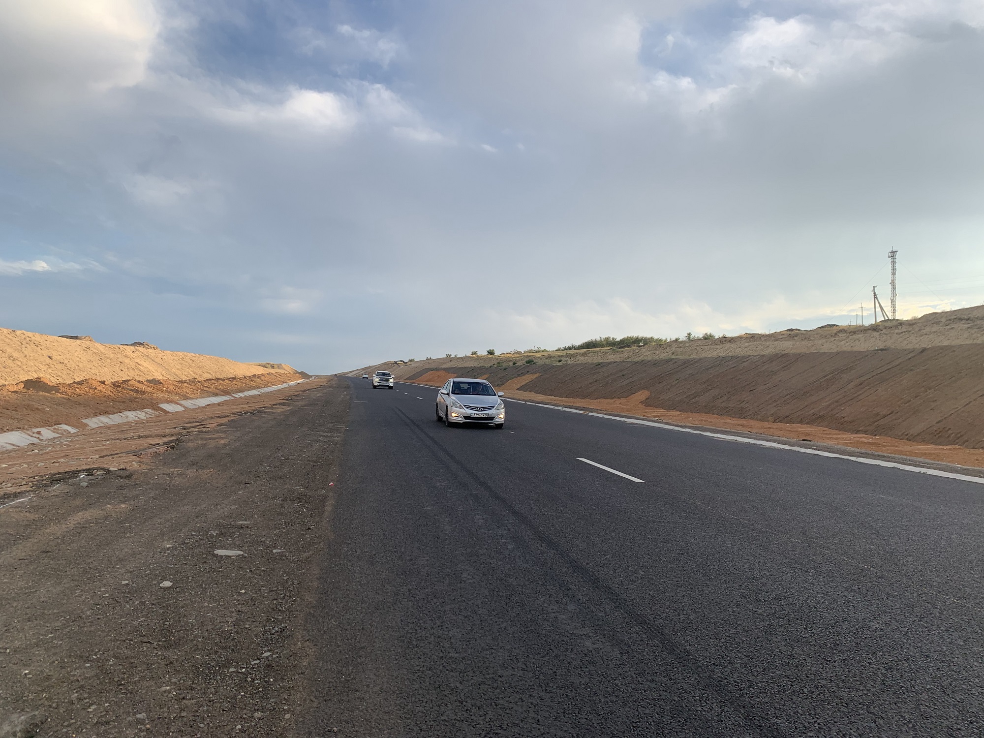 Казахстанские водители имеют право на бесплатную помощь на трассах