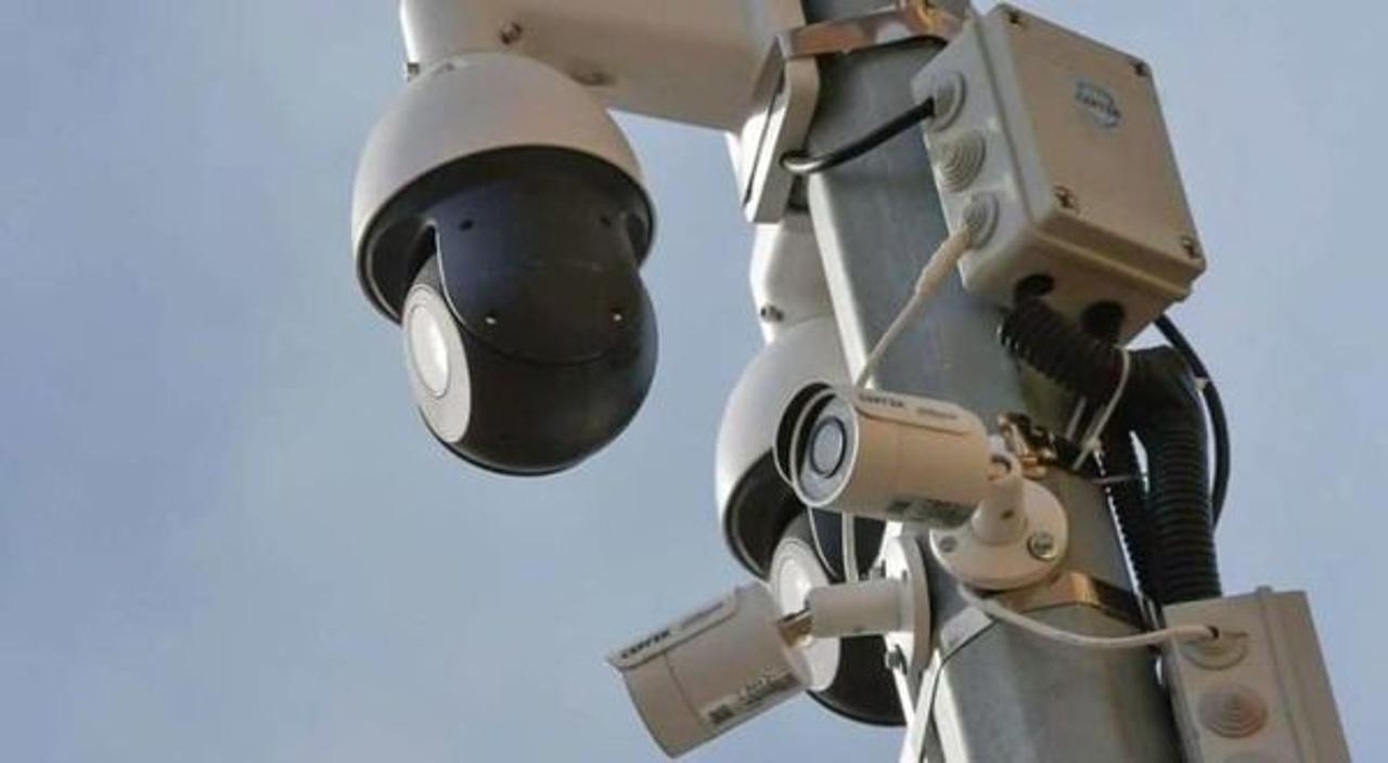 Как будут решать вопрос с хаотичной парковкой таксистов на алматинской барахолке 