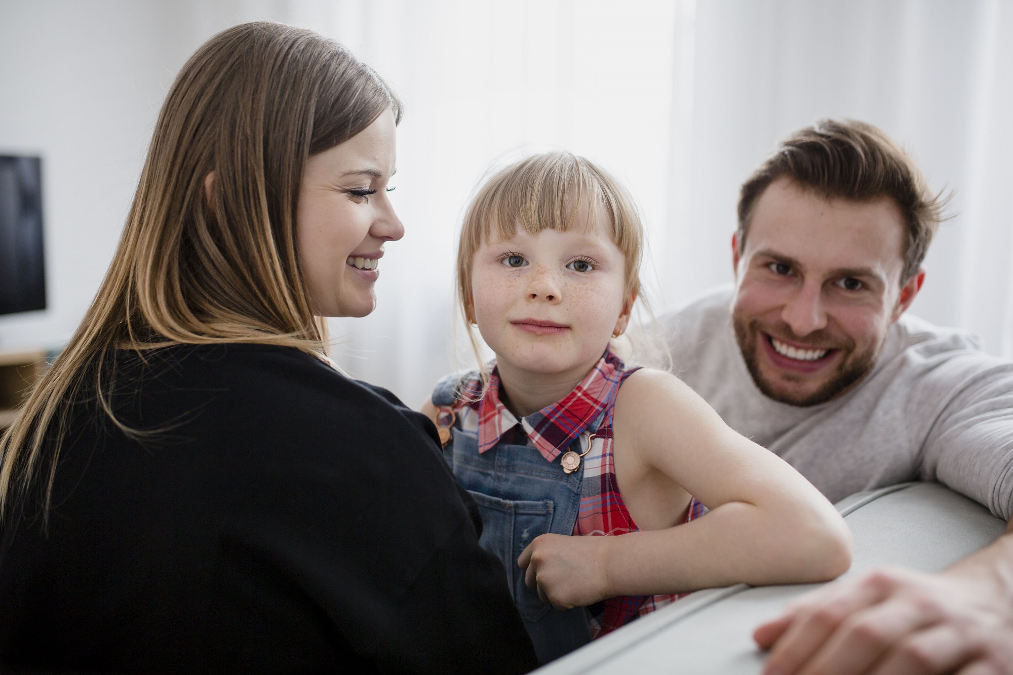 Профессиональные приемные семьи в Казахстане будут получать пособия