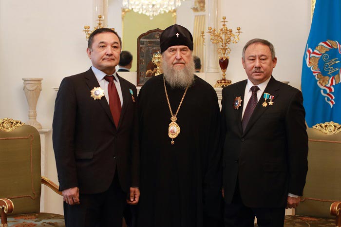 Митрополит Александр поговорил с известными космонавтами о космосе и патриотизме