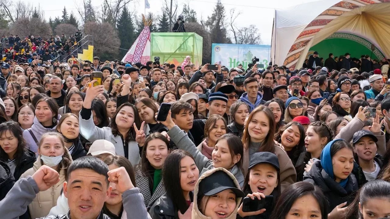 Численность населения Казахстана достигла 20 млн – Токаев